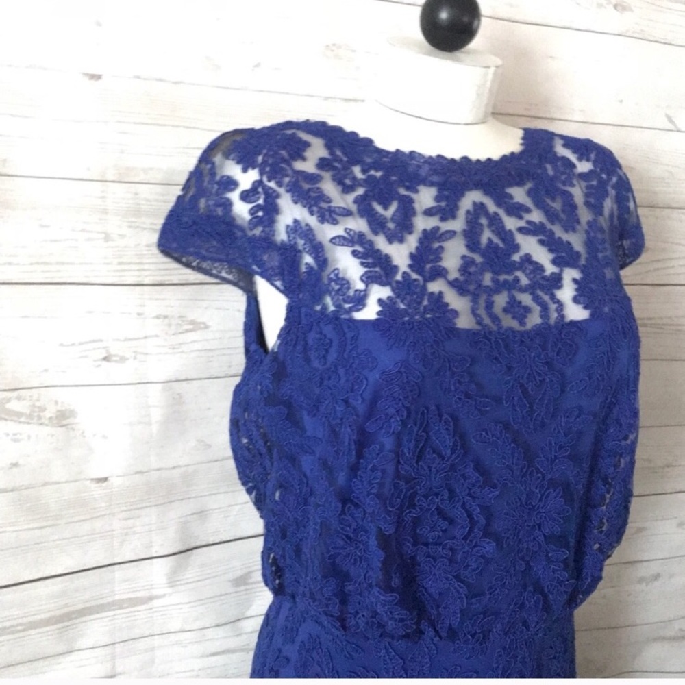 Tadashi Shoji gown